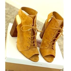 Jessica Simpson JS-Klaya bootie heel